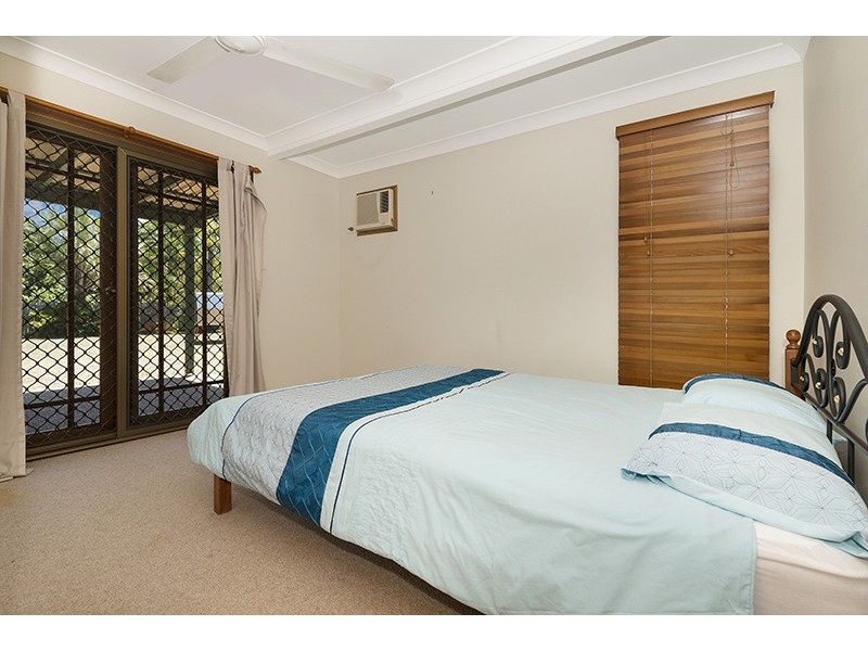 111 Coutts Drive, Bushland Beach QLD 4818