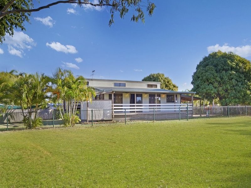 10 Vesterman Court, Bushland Beach QLD 4818