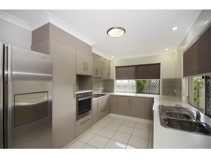 10 Hilo Street, Burdell QLD 4818