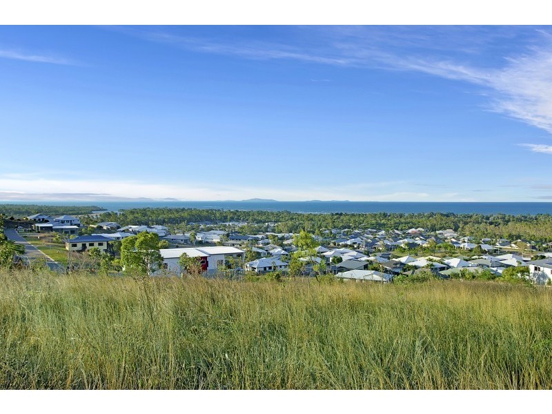 36 Britomart Street, Bushland Beach QLD 4818