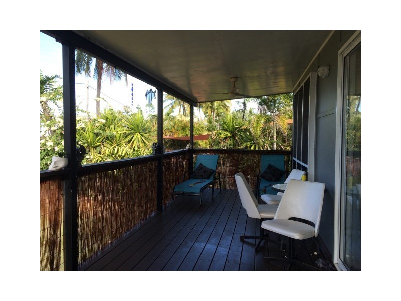 41 Esplanade, Balgal Beach QLD 4816