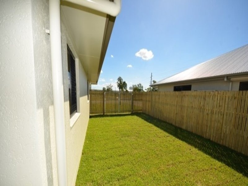 21 Chardonnay Drive, Condon QLD 4815