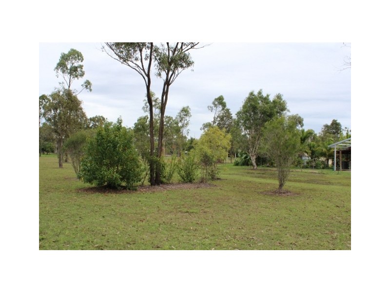 10 Lodestone Drive, Bluewater QLD 4818