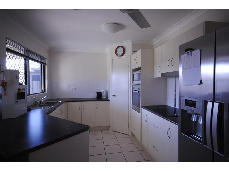 90 Summerland Drive, Deeragun QLD 4818