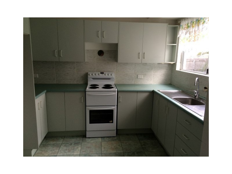 191 Ocean Parade, Balgal Beach QLD 4816