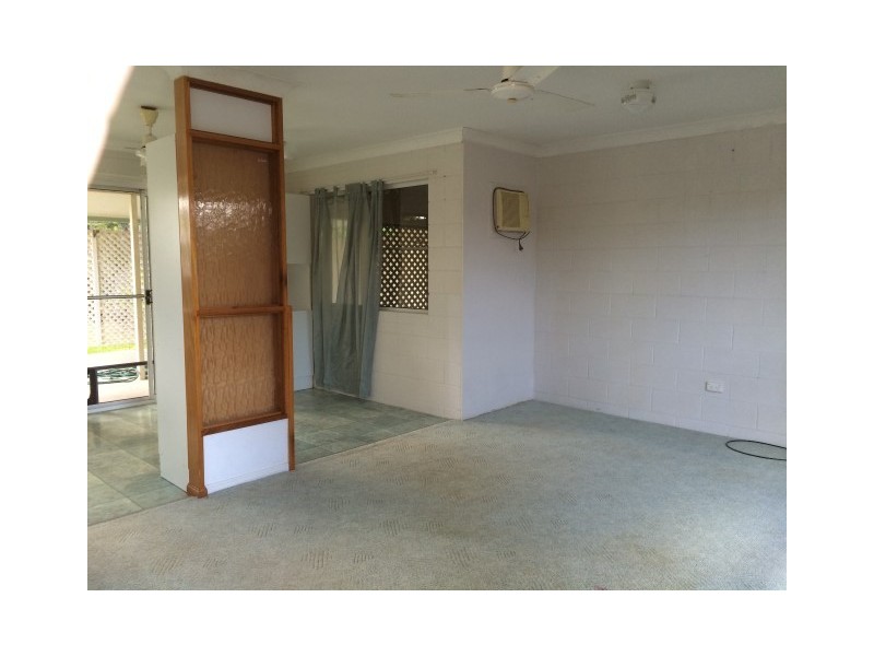 191 Ocean Parade, Balgal Beach QLD 4816