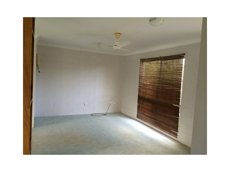 191 Ocean Parade, Balgal Beach QLD 4816