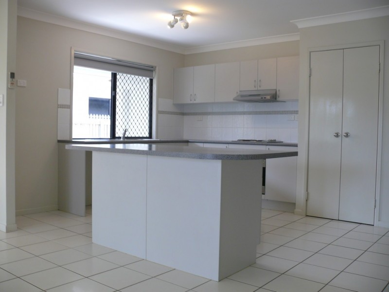 16 Eungella Court, Bushland Beach QLD 4818