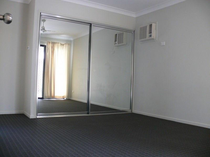 16 Eungella Court, Bushland Beach QLD 4818