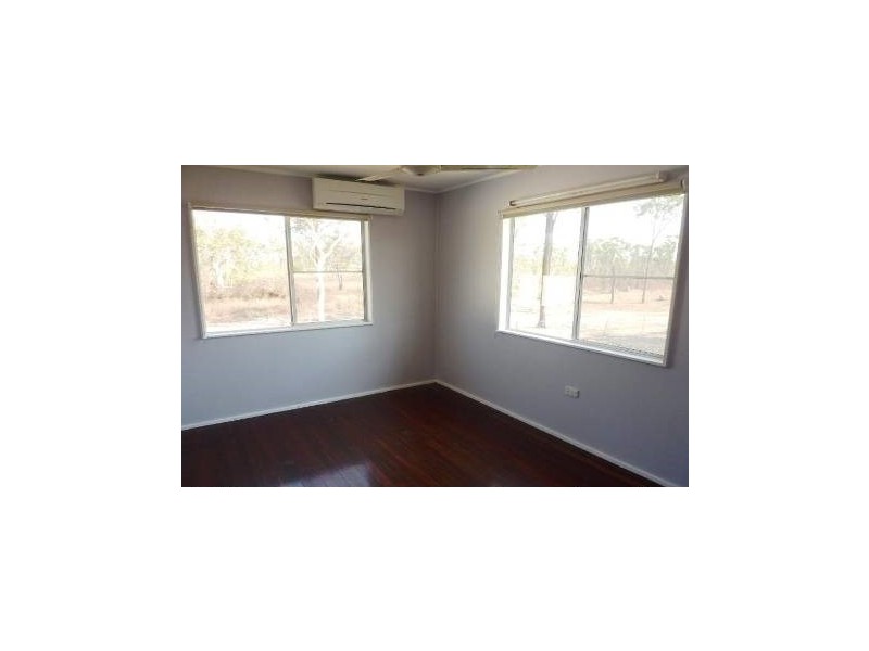 24 McKinnon Road, Black River QLD 4818