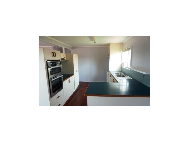 24 McKinnon Road, Black River QLD 4818