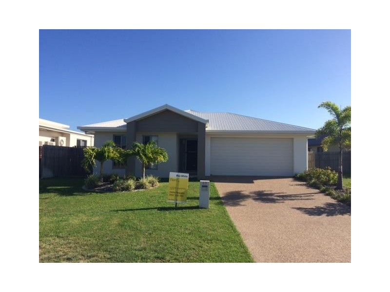 48 Beach Oak Avenue, Mount Low QLD 4818