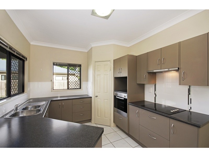 9 Eungella Court, Bushland Beach QLD 4818