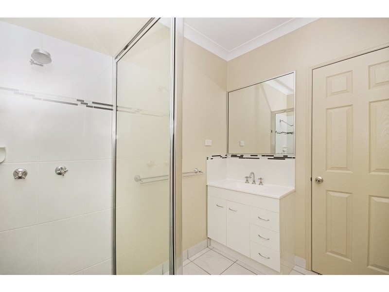 9 Eungella Court, Bushland Beach QLD 4818