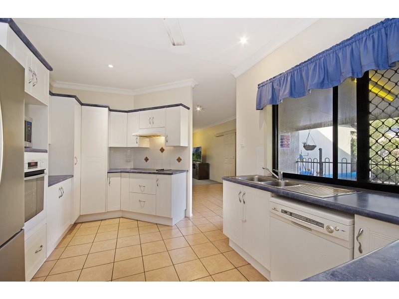 16 Mahogany Court, Bushland Beach QLD 4818