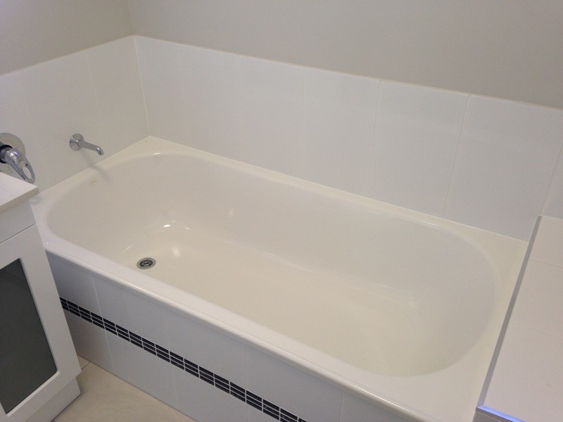 31 Fremont Street, Mount Low QLD 4818