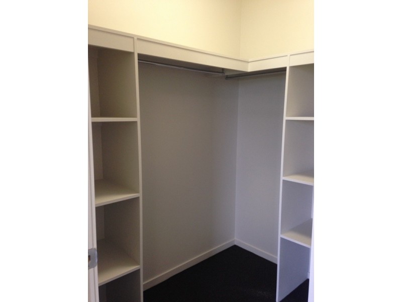 31 Fremont Street, Mount Low QLD 4818