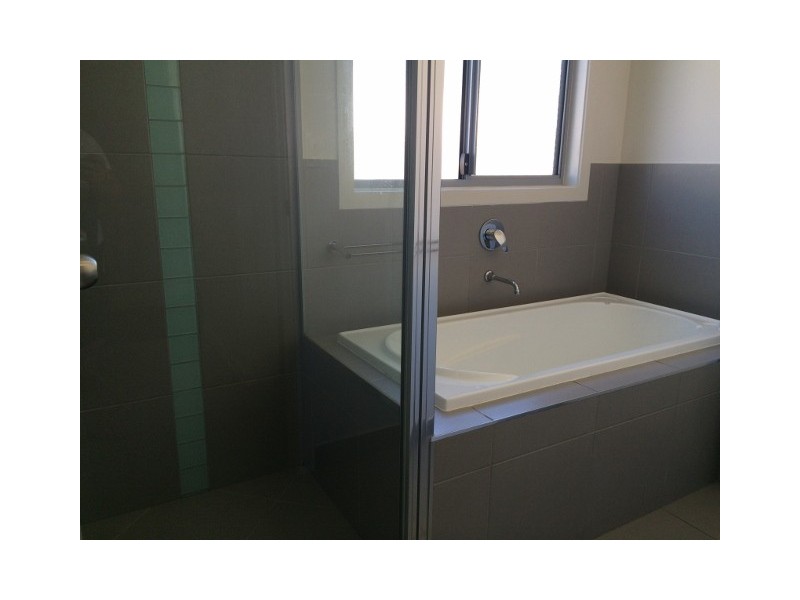 17 Hogg Street, Deeragun QLD 4818