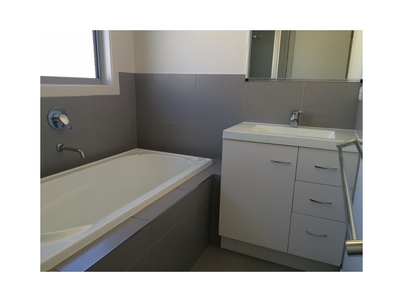 17 Hogg Street, Deeragun QLD 4818