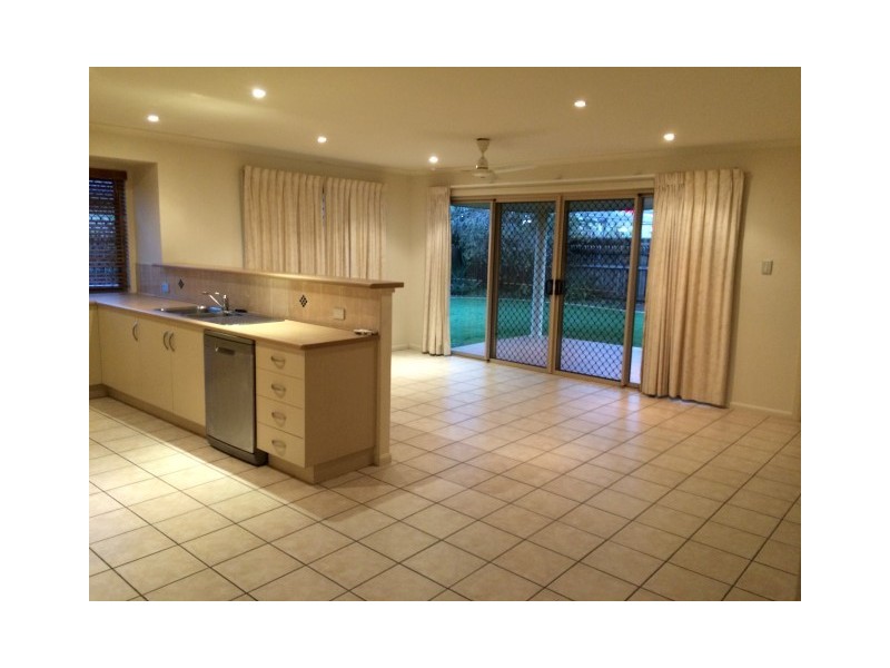 45 Crossman Place, Kirwan QLD 4817