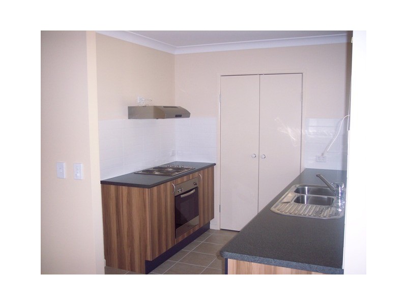 19 Wexford Crescent, Mount Low QLD 4818