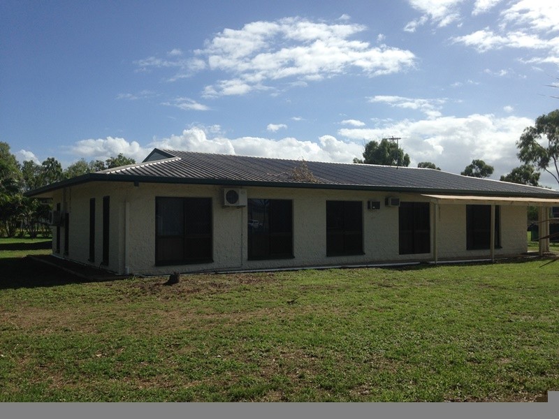 2 Annaville Road, Jensen QLD 4818