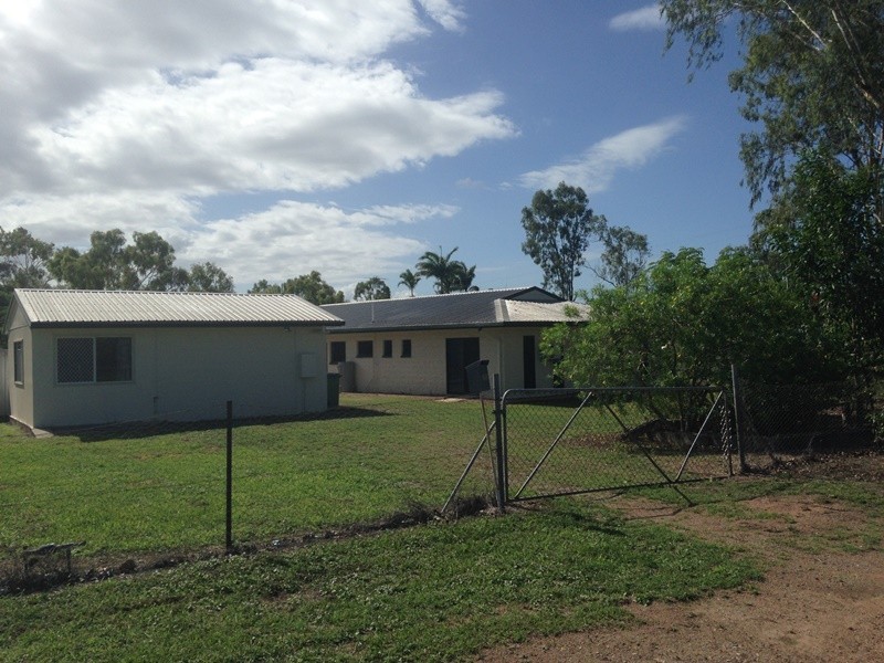 2 Annaville Road, Jensen QLD 4818