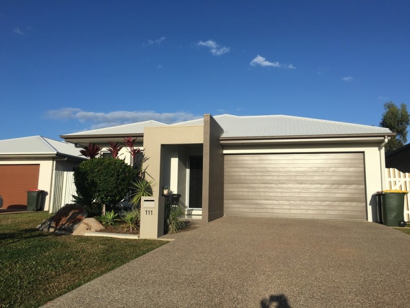 111 Daydream Circuit, Burdell QLD 4818
