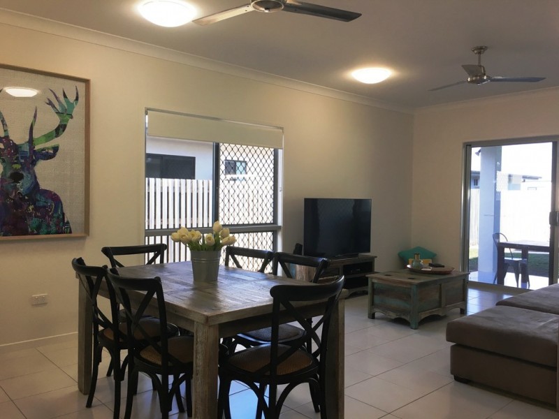 111 Daydream Circuit, Burdell QLD 4818