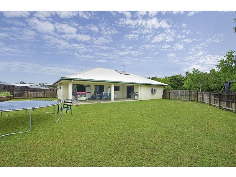 19 Currawinya Court, Bushland Beach QLD 4818