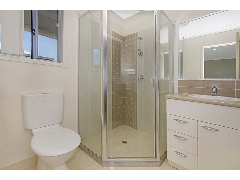 48 Beach Oak Drive, Mount Low QLD 4818