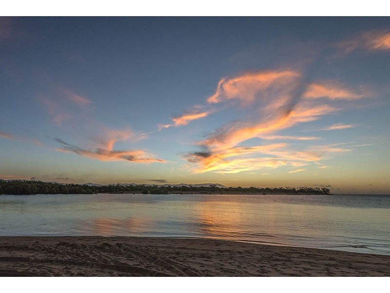 16 Harrier Court, Bushland Beach QLD 4818
