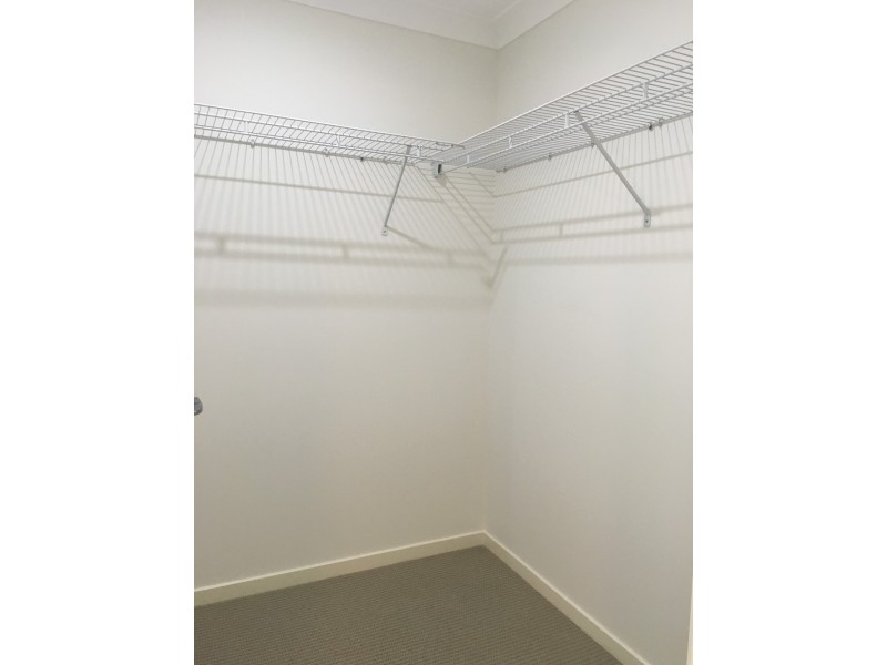 2/49 Marblewood Circuit, Mount Low QLD 4818