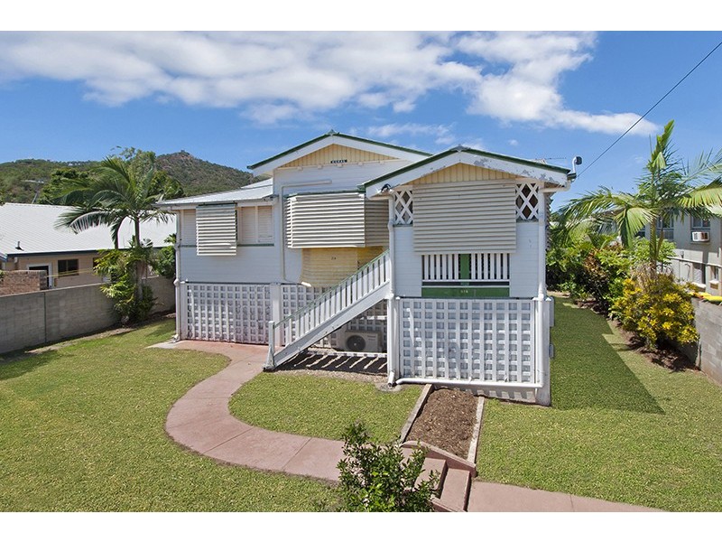 21 Leigh Street, West End QLD 4810