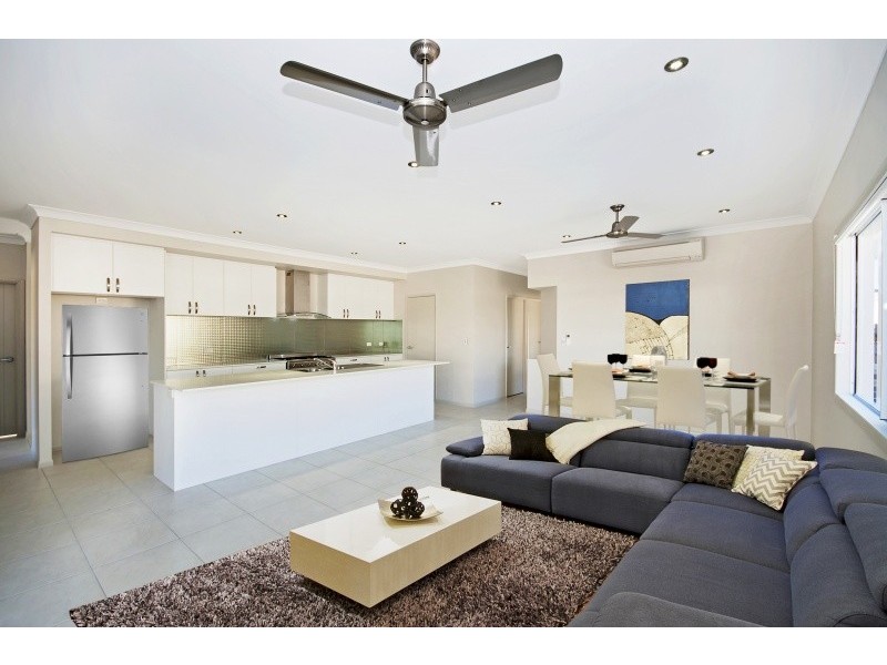 9 Sunburst Street, Mount Low QLD 4818