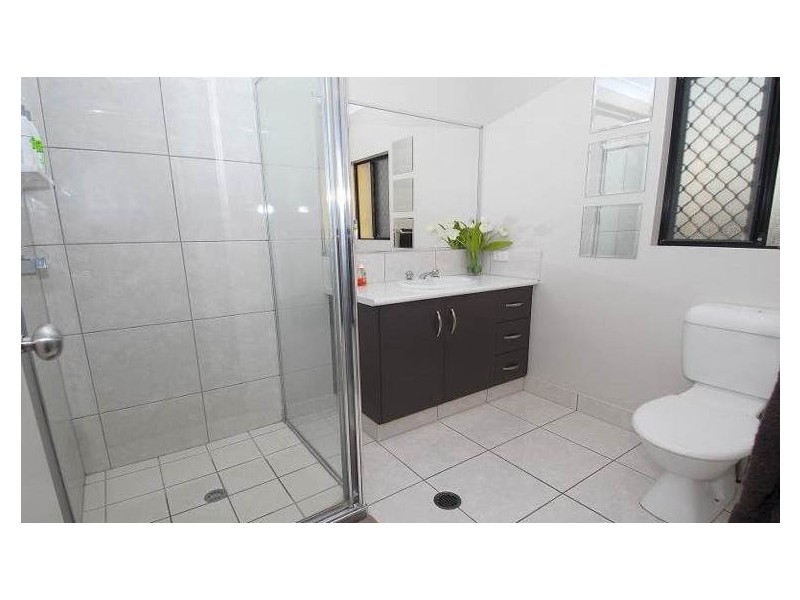 21 Mariala Court, Bushland Beach QLD 4818