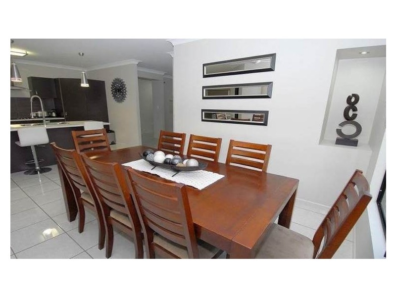 21 Mariala Court, Bushland Beach QLD 4818