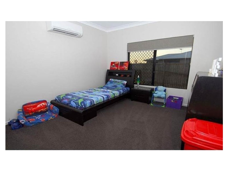 21 Mariala Court, Bushland Beach QLD 4818