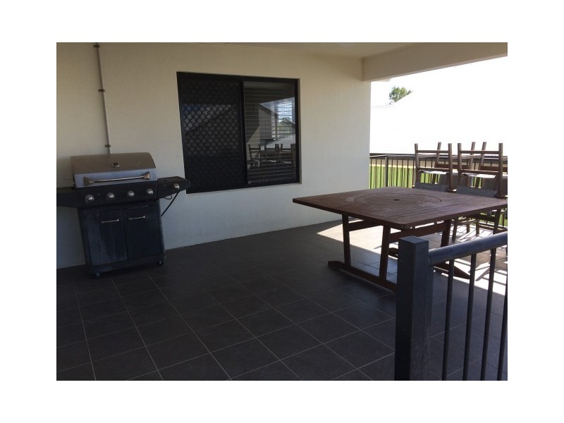 164 Goicoechea Drive, Bushland Beach QLD 4818