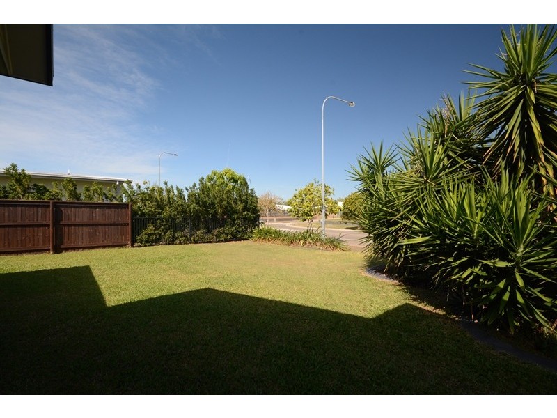48 Bonnet Road, Mount Low QLD 4818