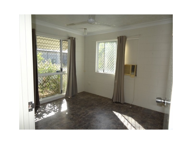 2 Meranti Street, Deeragun QLD 4818
