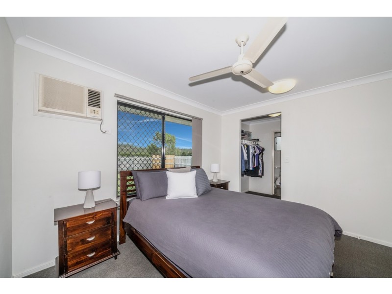 93 Daintree Drive, Bushland Beach QLD 4818