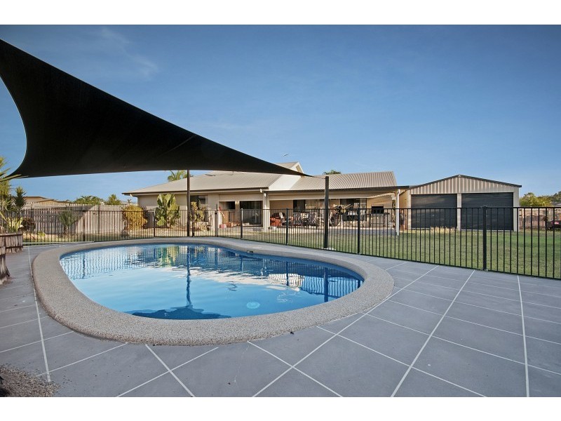 11 Romboli Court, Burdell QLD 4818