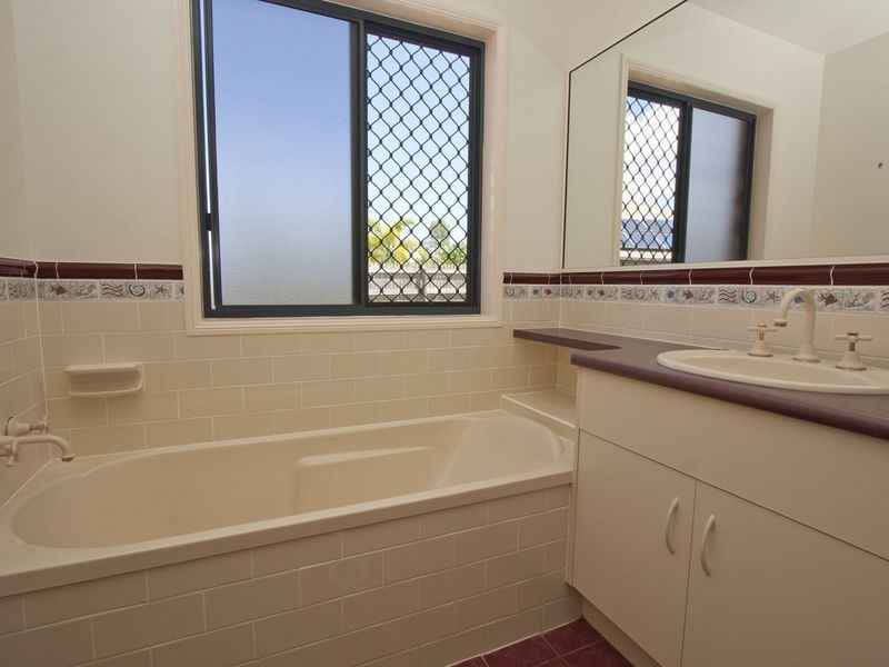 3 Sassafras Court, Bushland Beach QLD 4818