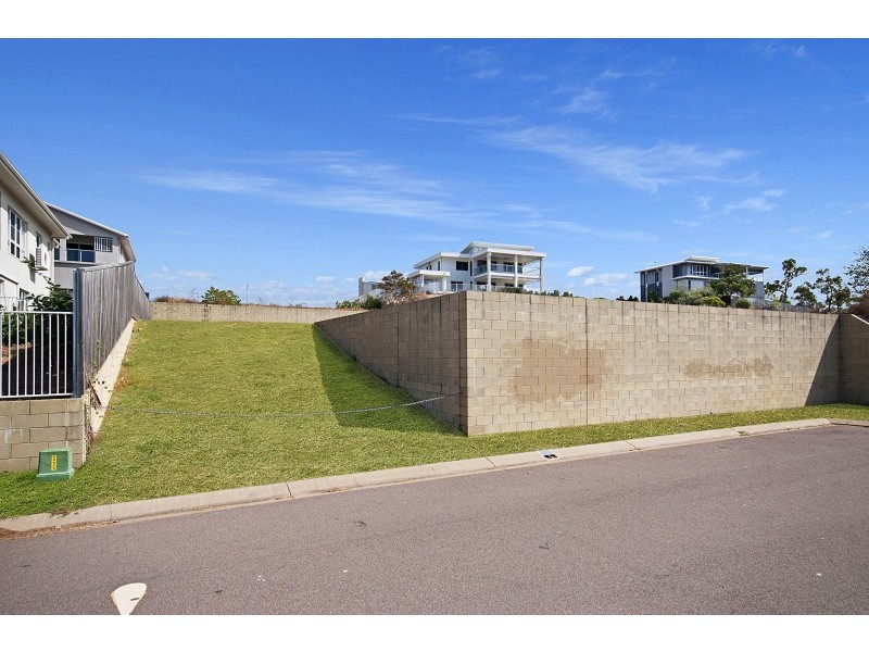 23 Cashell Crescent, Bushland Beach QLD 4818