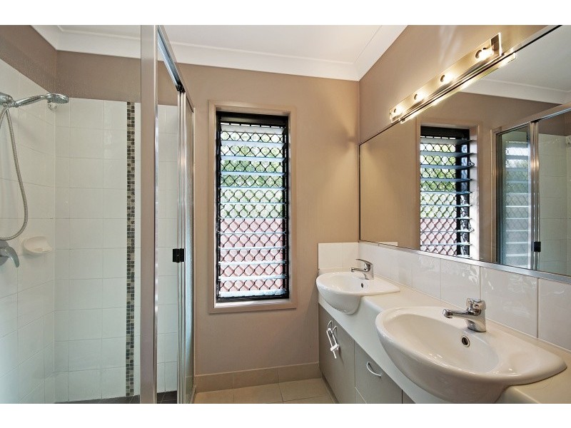 23 Fontwell Court, Mount Low QLD 4818