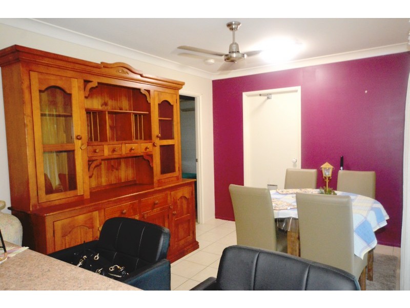 25 Salamanda Street, Bluewater QLD 4818