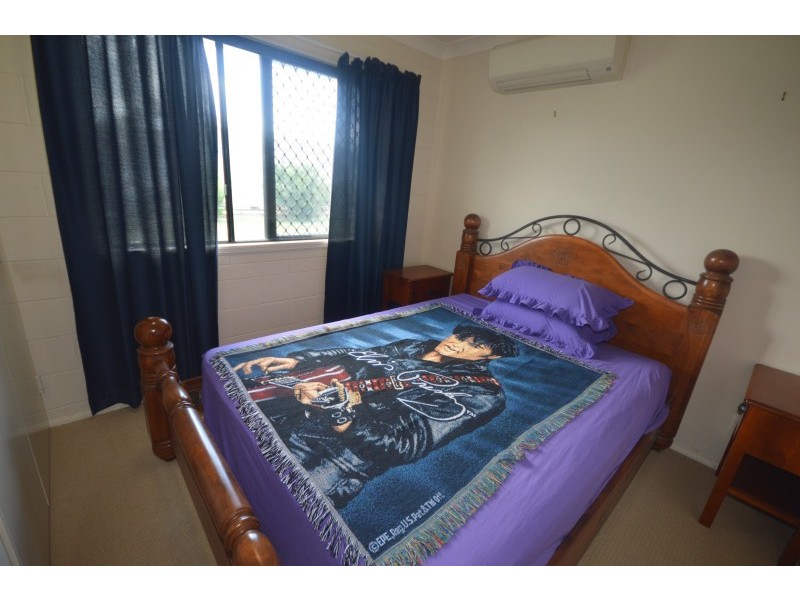 25 Salamanda Street, Bluewater QLD 4818