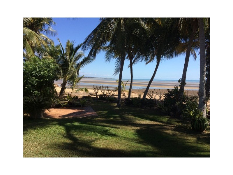 48 The Esplanade, Toolakea QLD 4818