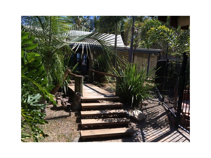 48 The Esplanade, Toolakea QLD 4818